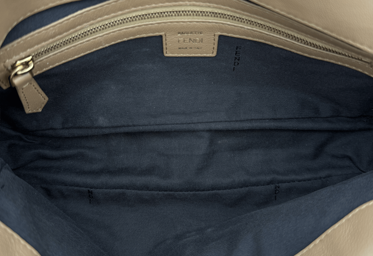 Fendi Fendi Baguette - Caramel Bruin