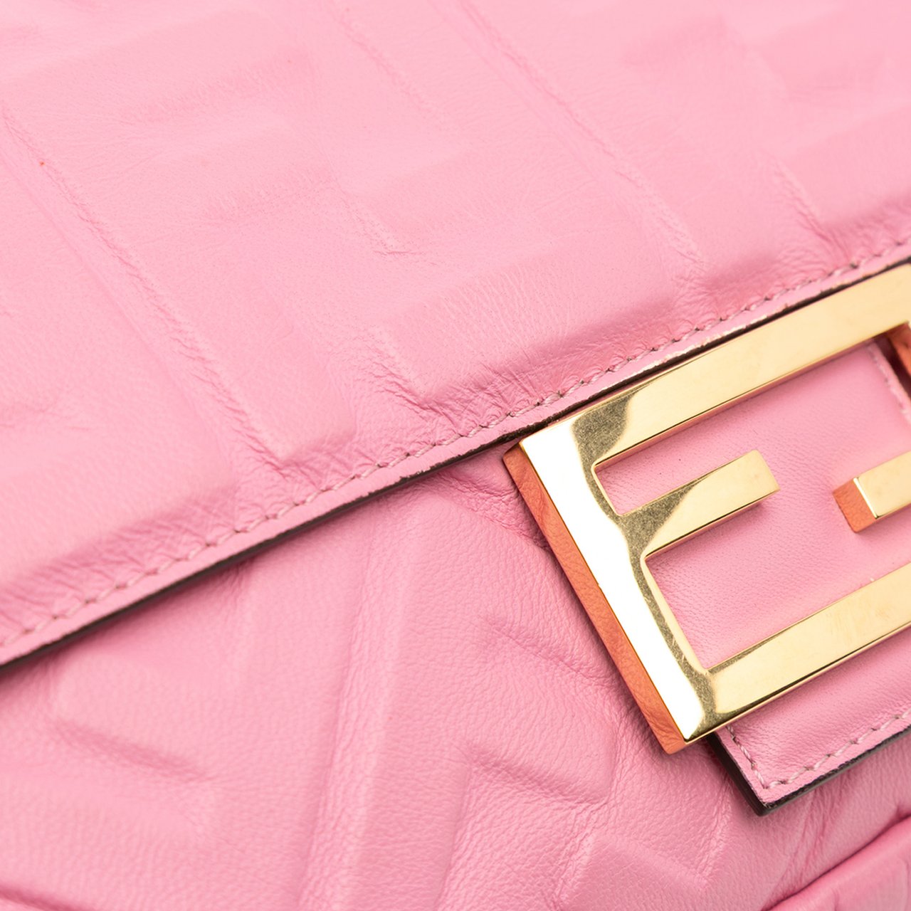 Fendi Zucca Embossed Leather Baguette Satchel Roze