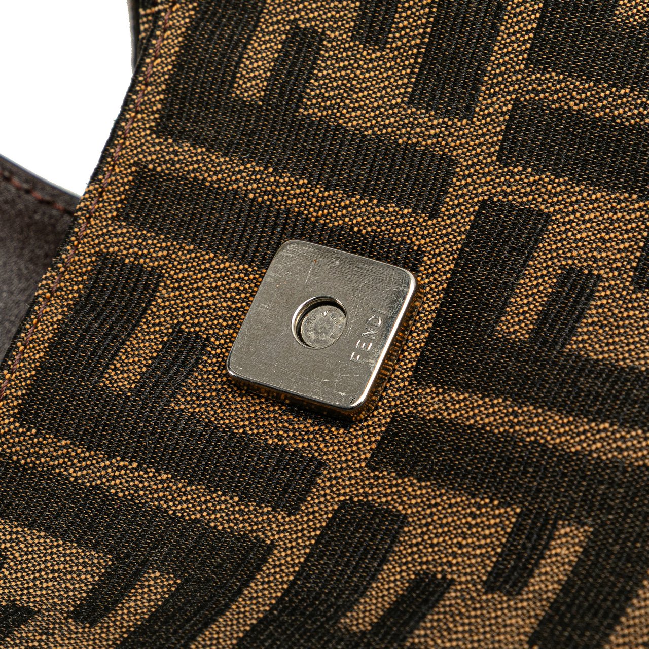 Fendi Zucca Canvas Shoulder Bag Bruin