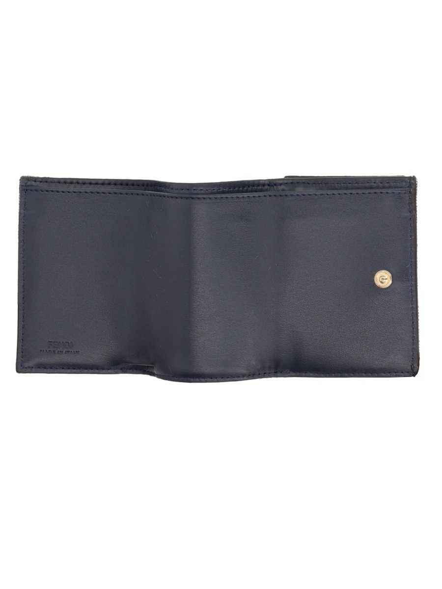 Fendi Black Trifold Baguette Wallet Grijs