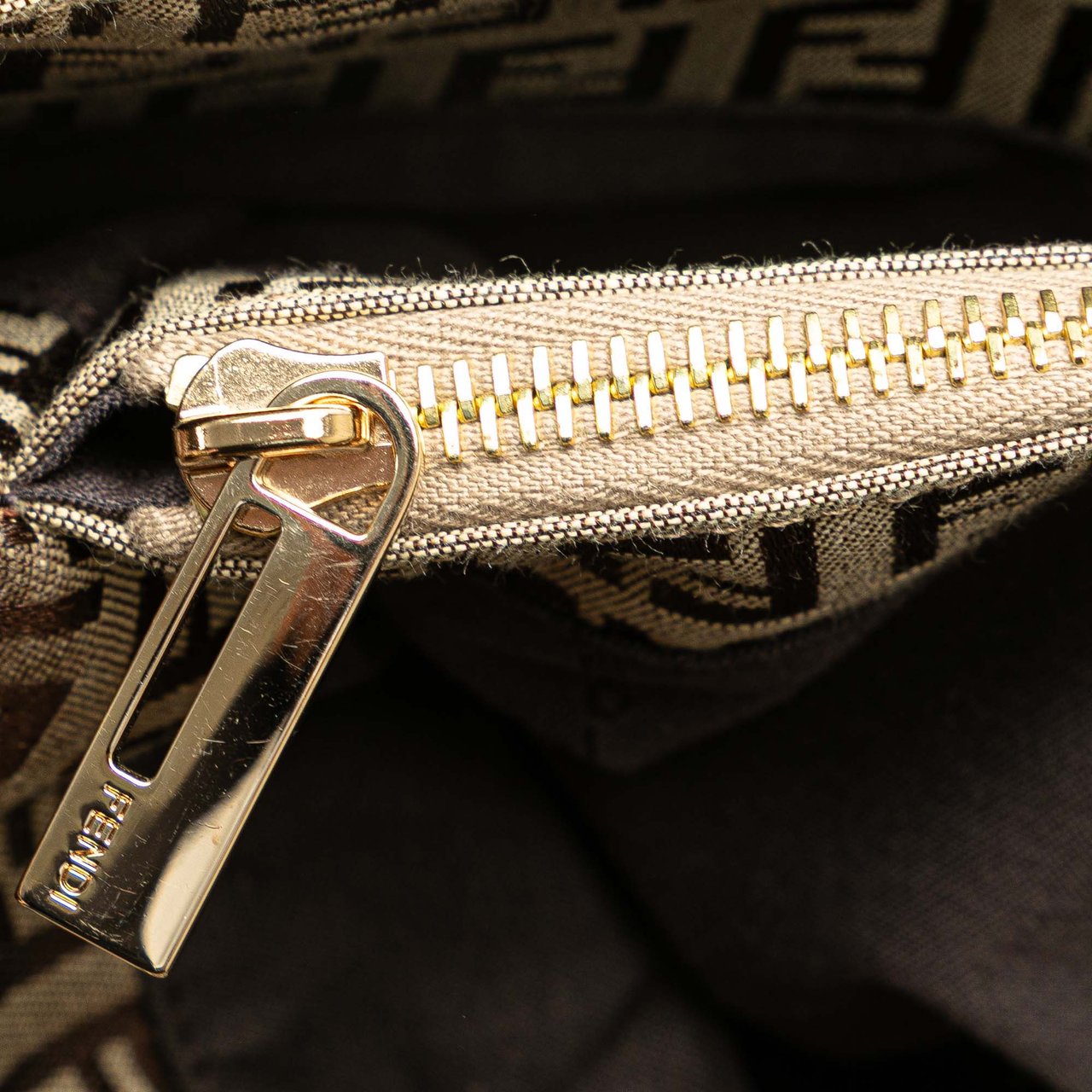Fendi Zucchino Canvas Tote Bruin