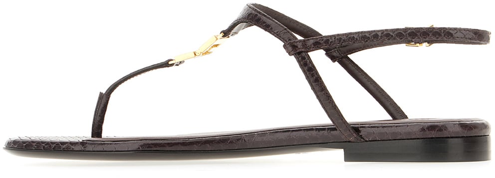 Fendi Fendi Aubergine leather thong sandals Paars