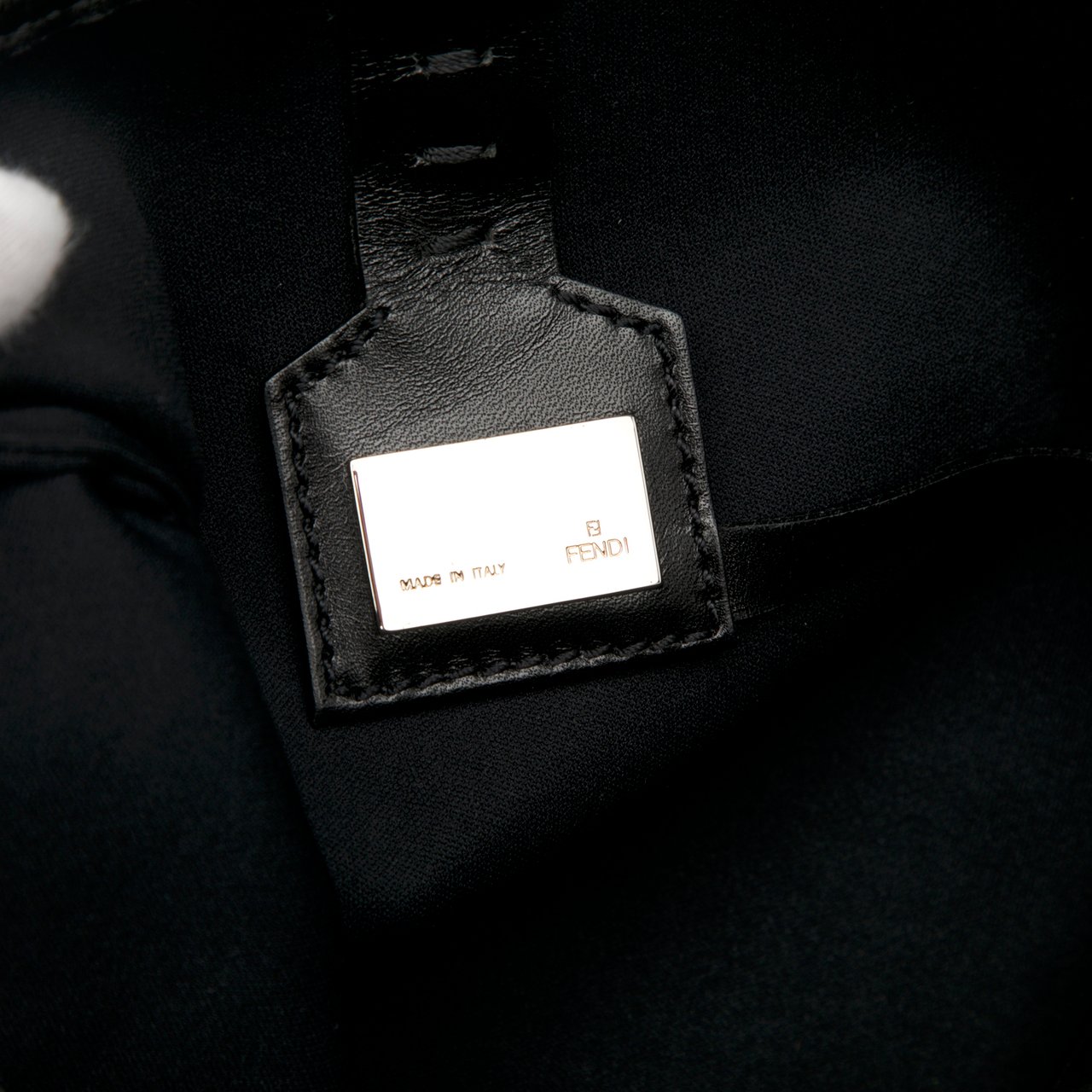 Fendi Zucchino Canvas Roll Tote Rood