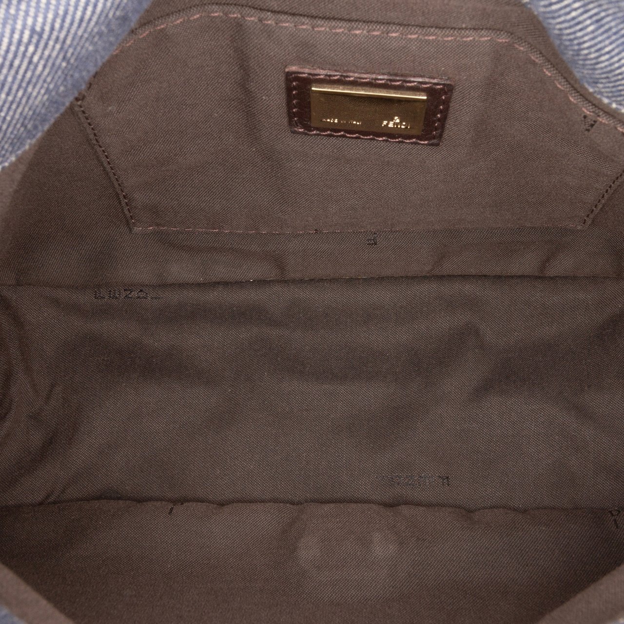 Fendi Zucca Trimmed Denim Buckle Flap Bag Blauw