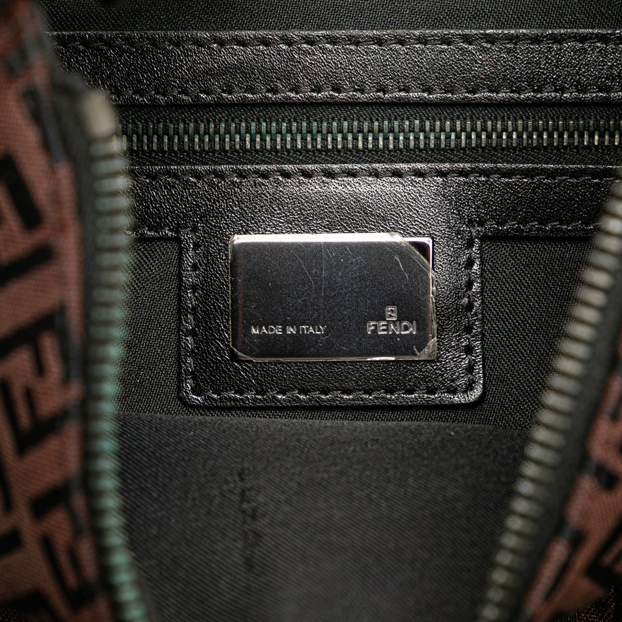 Fendi Zucchino Canvas Shoulder Bag Bruin