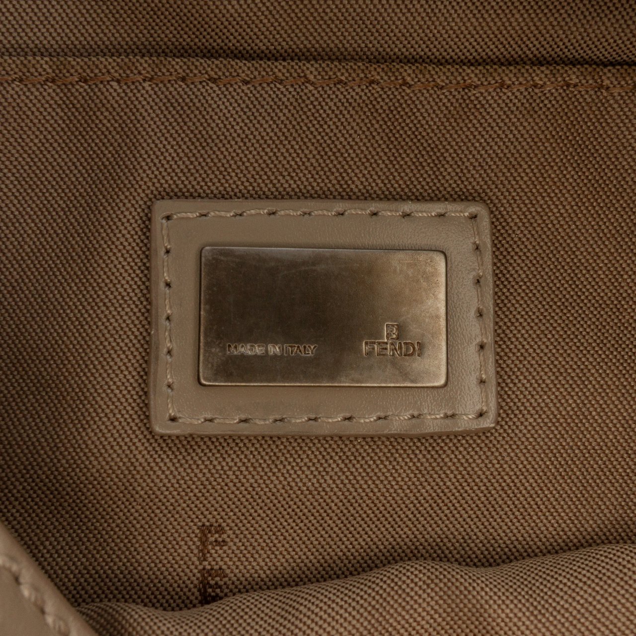 Fendi Zucchino Canvas Pochette Bruin