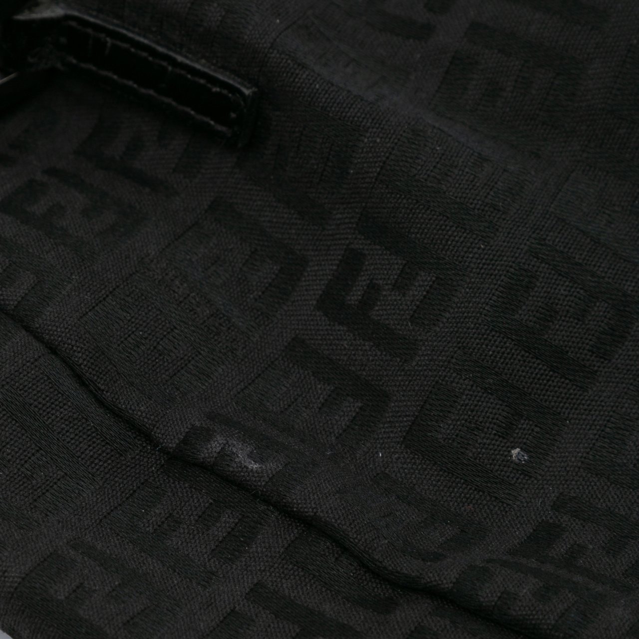 Fendi Zucchino Canvas Tote Zwart