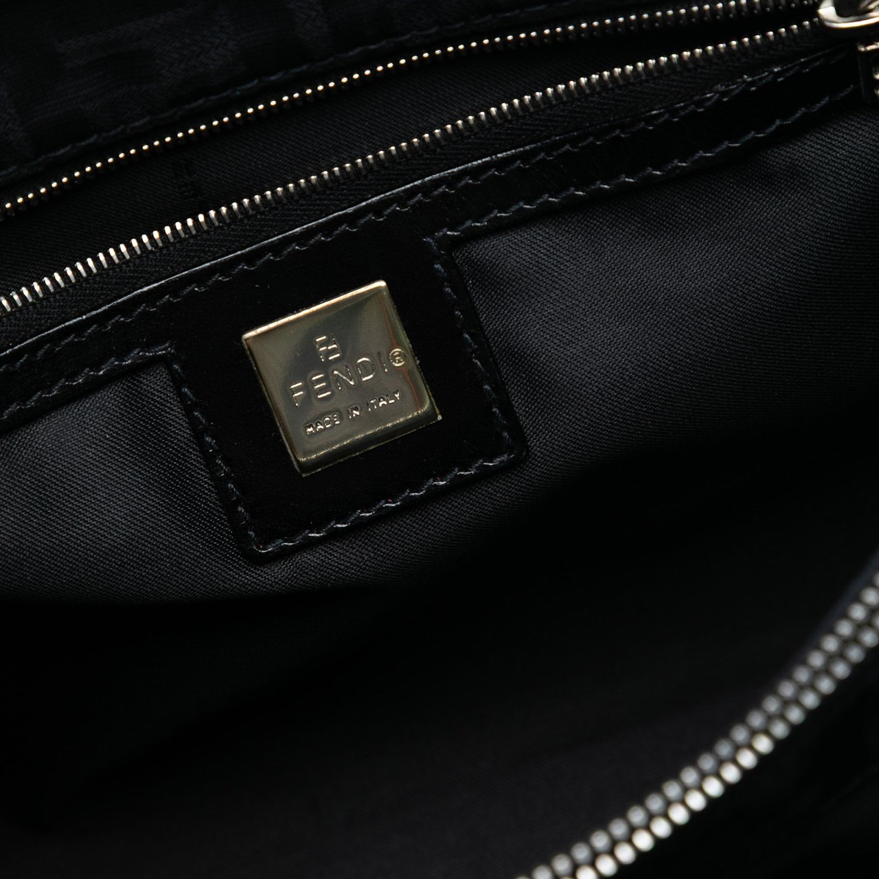 Fendi Zucca Canvas Tote Zwart