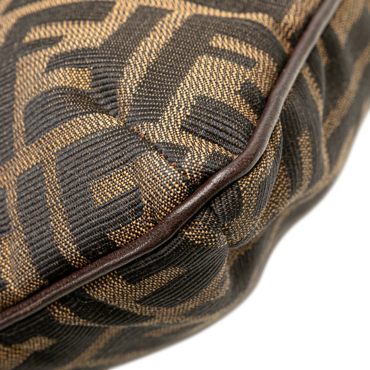 Fendi Zucca Canvas Shoulder Bag Bruin
