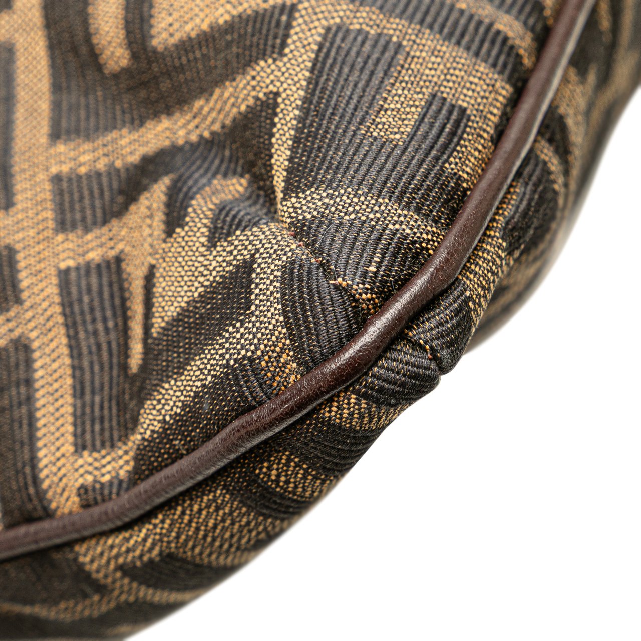 Fendi Zucca Canvas Shoulder Bag Bruin