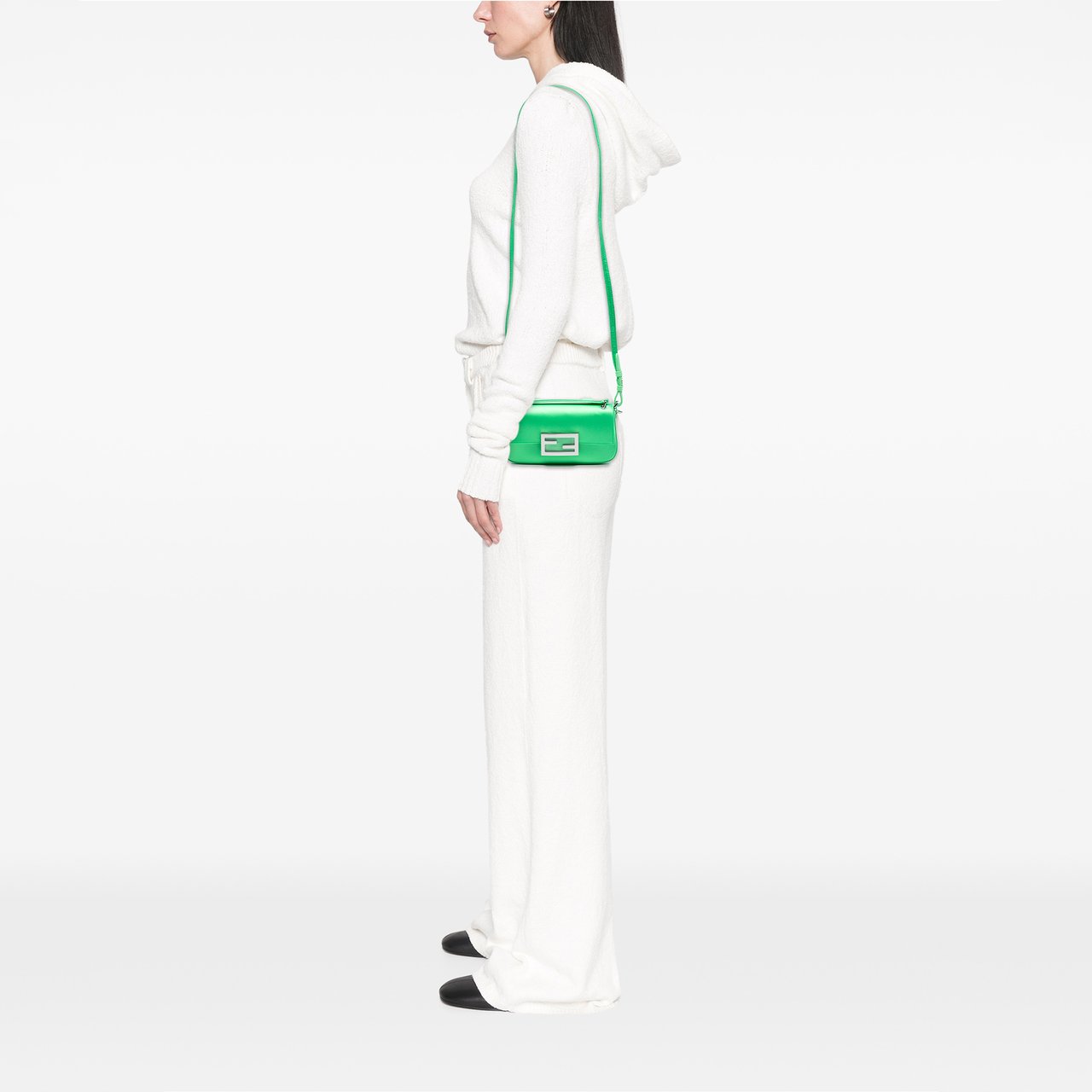 Fendi Silk Baguette Phone Pouch Satchel Groen