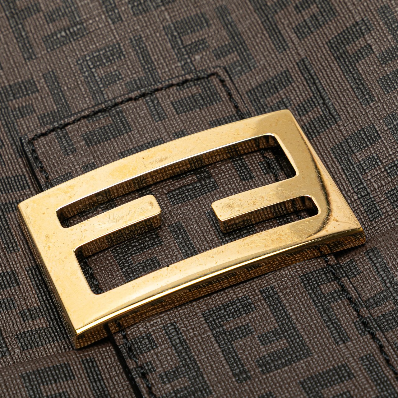 Fendi Zucchino Spalmati Crossbody Bruin