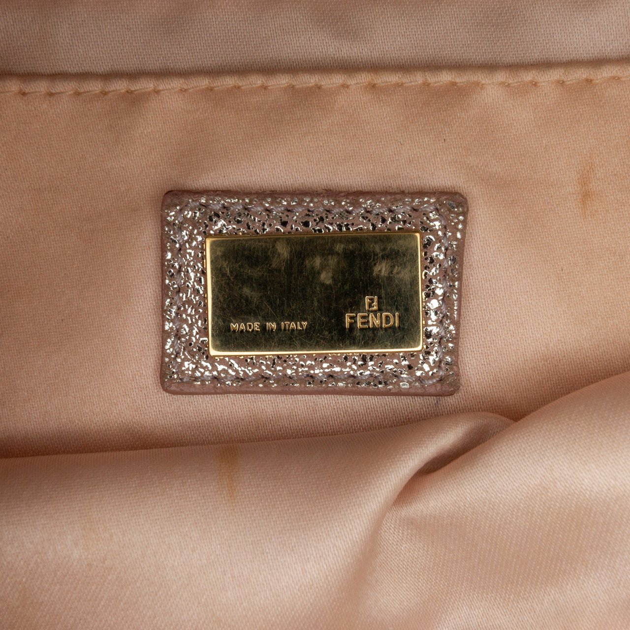 Fendi Zucchino Metallic Canvas Flap Crossbody Goud
