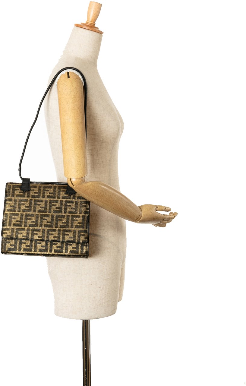 Fendi Zucca Canvas Shoulder Bag Bruin