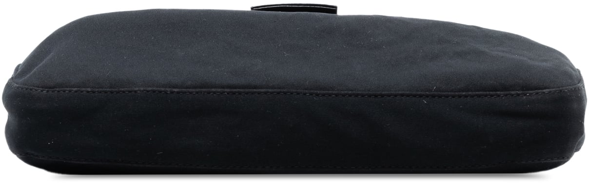 Fendi Neoprene Shoulder Bag Zwart