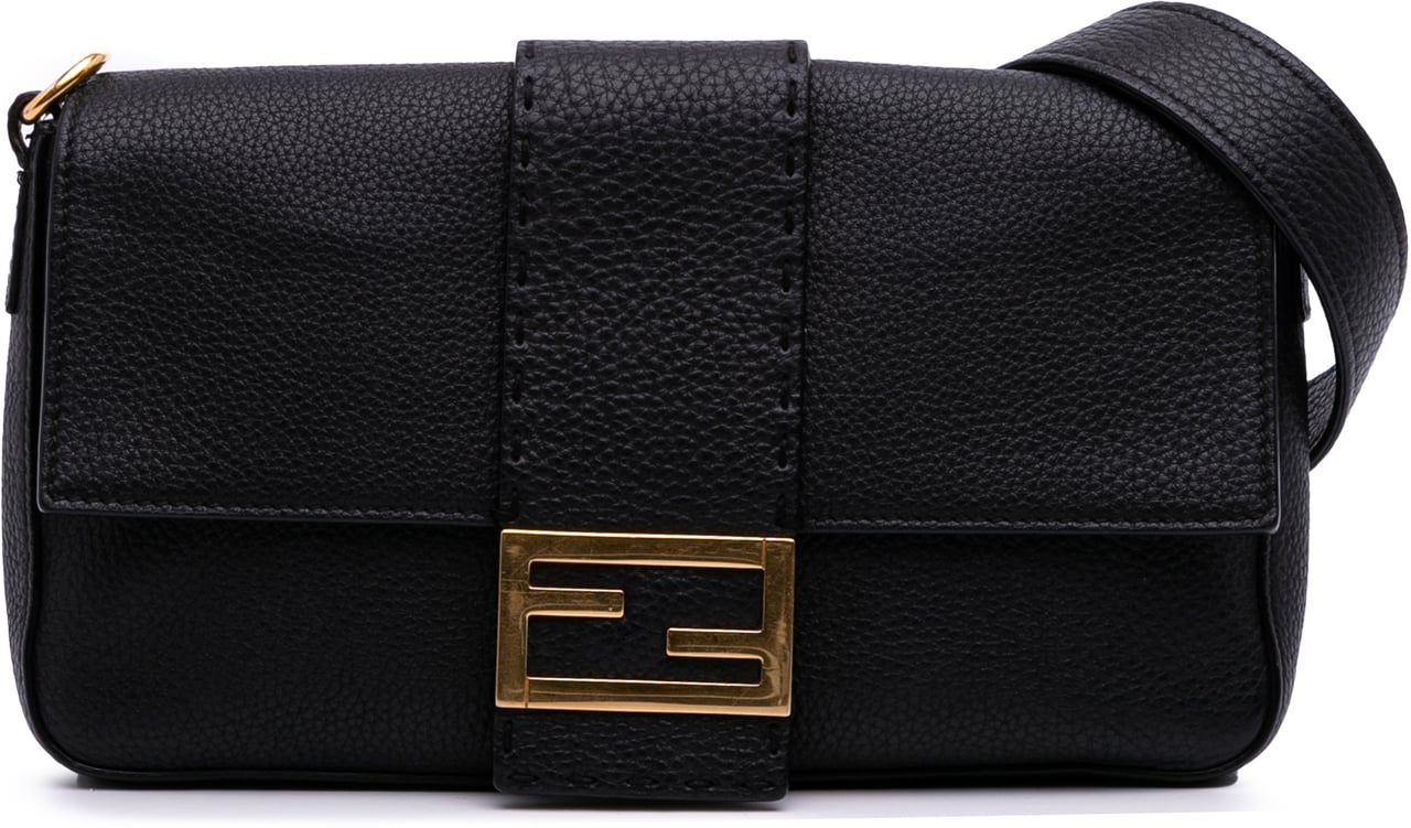 Fendi Leather Selleria Convertible Baguette Satchel Zwart