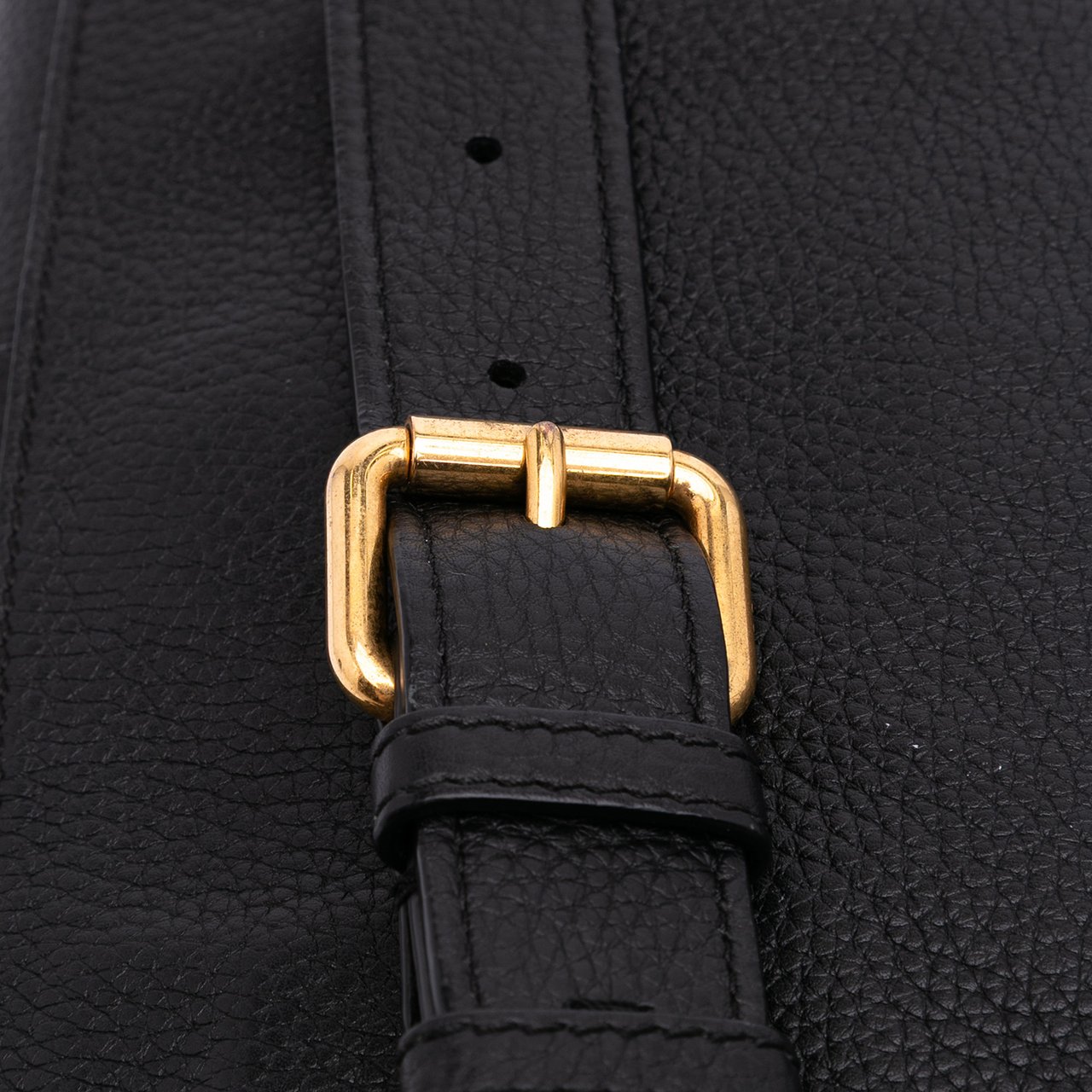 Fendi Leather Selleria Convertible Baguette Satchel Zwart