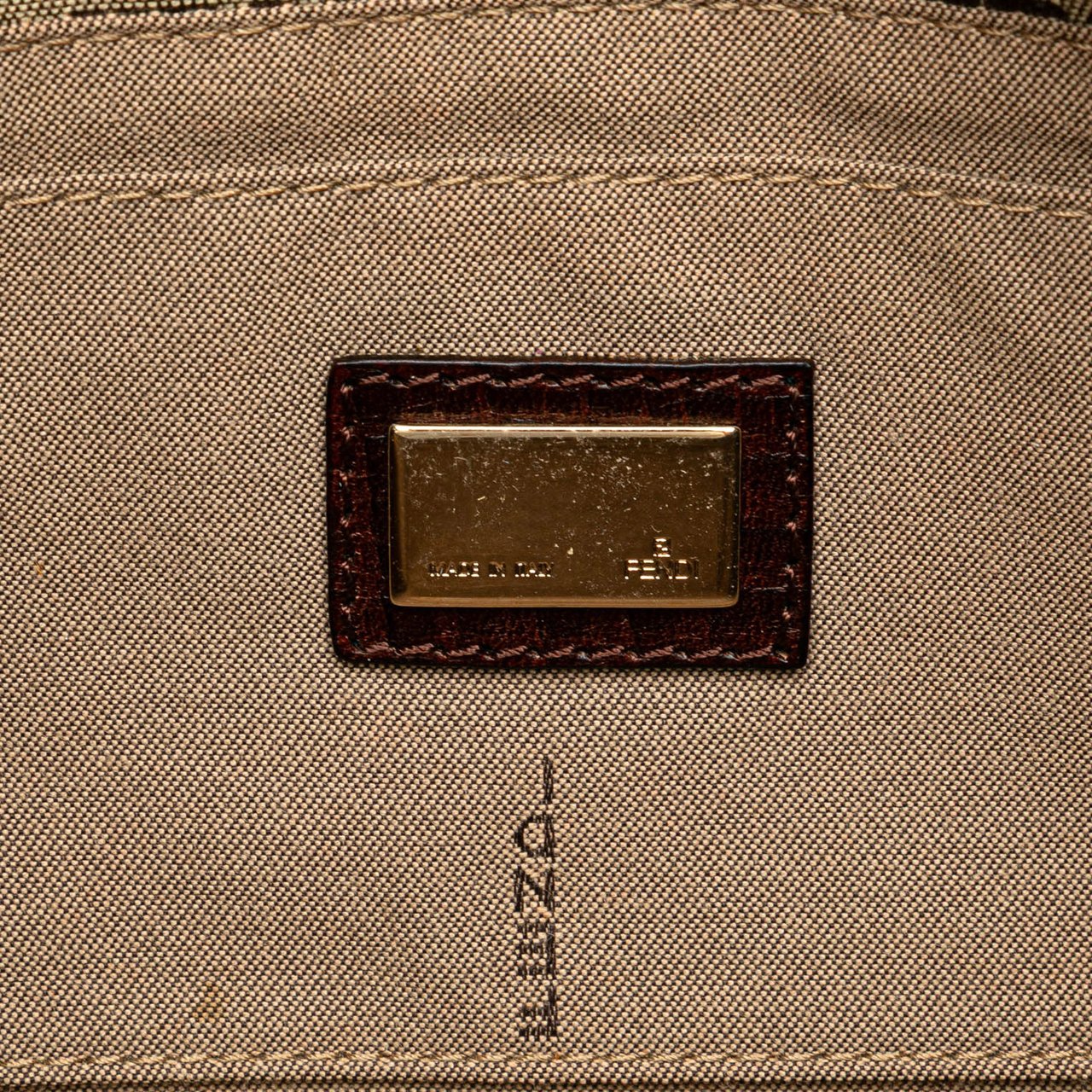 Fendi Zucchino Canvas Shoulder Bag Bruin