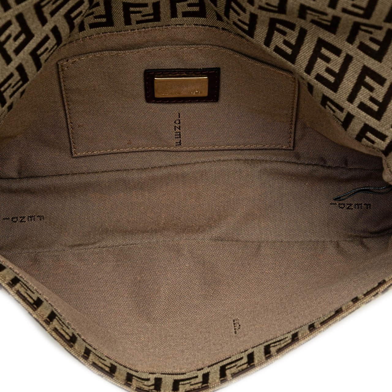 Fendi Zucchino Canvas Shoulder Bag Bruin