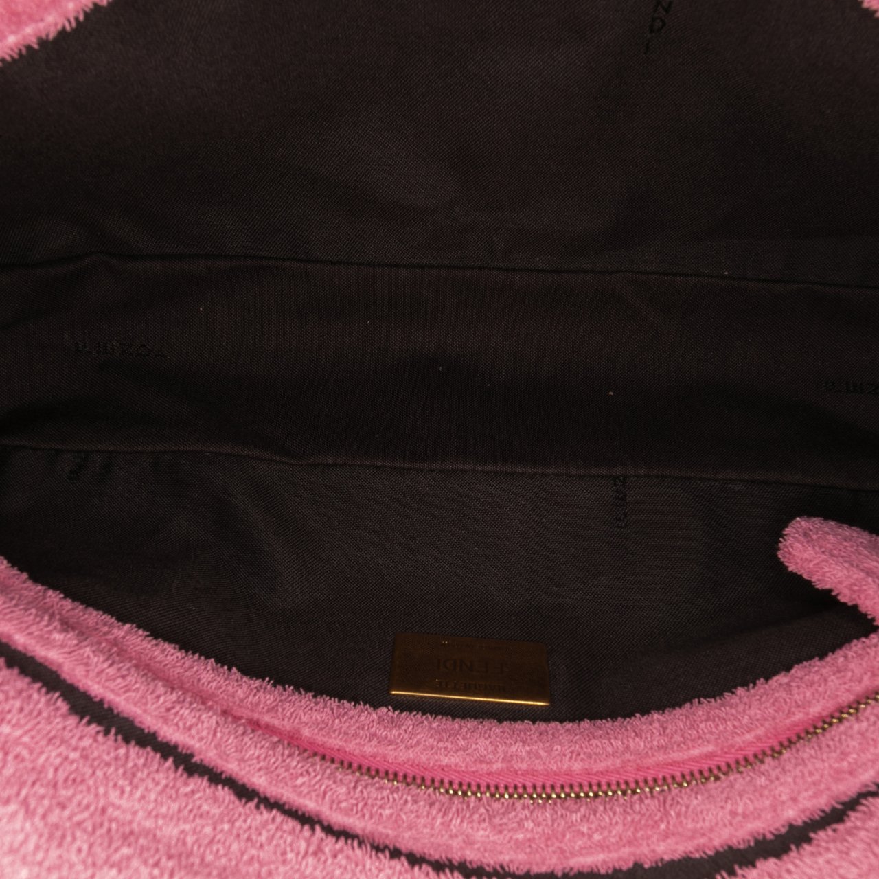 Fendi Zucca Embossed Terry Cloth Baguette Satchel Roze