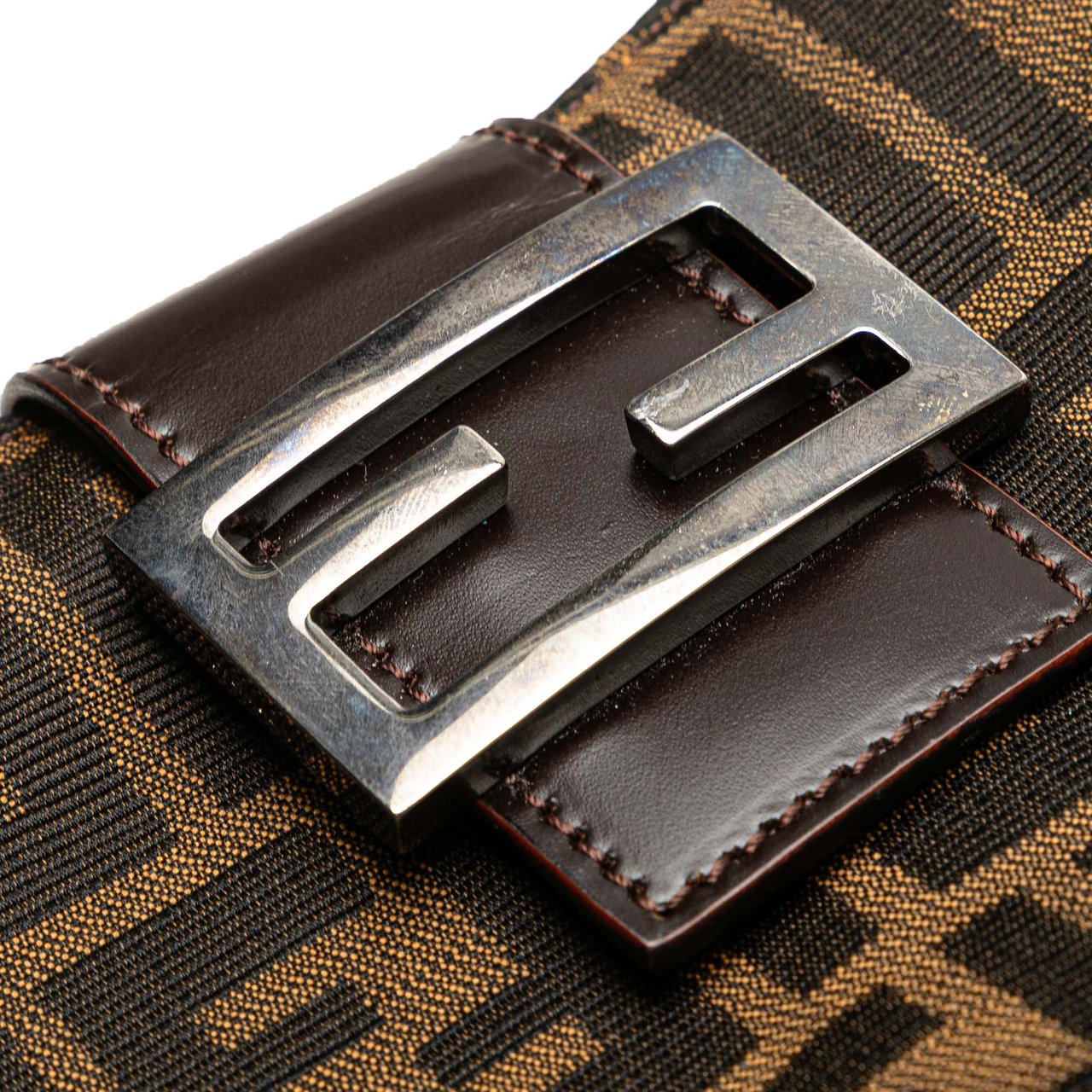 Fendi Zucca Canvas Shoulder Bag Bruin