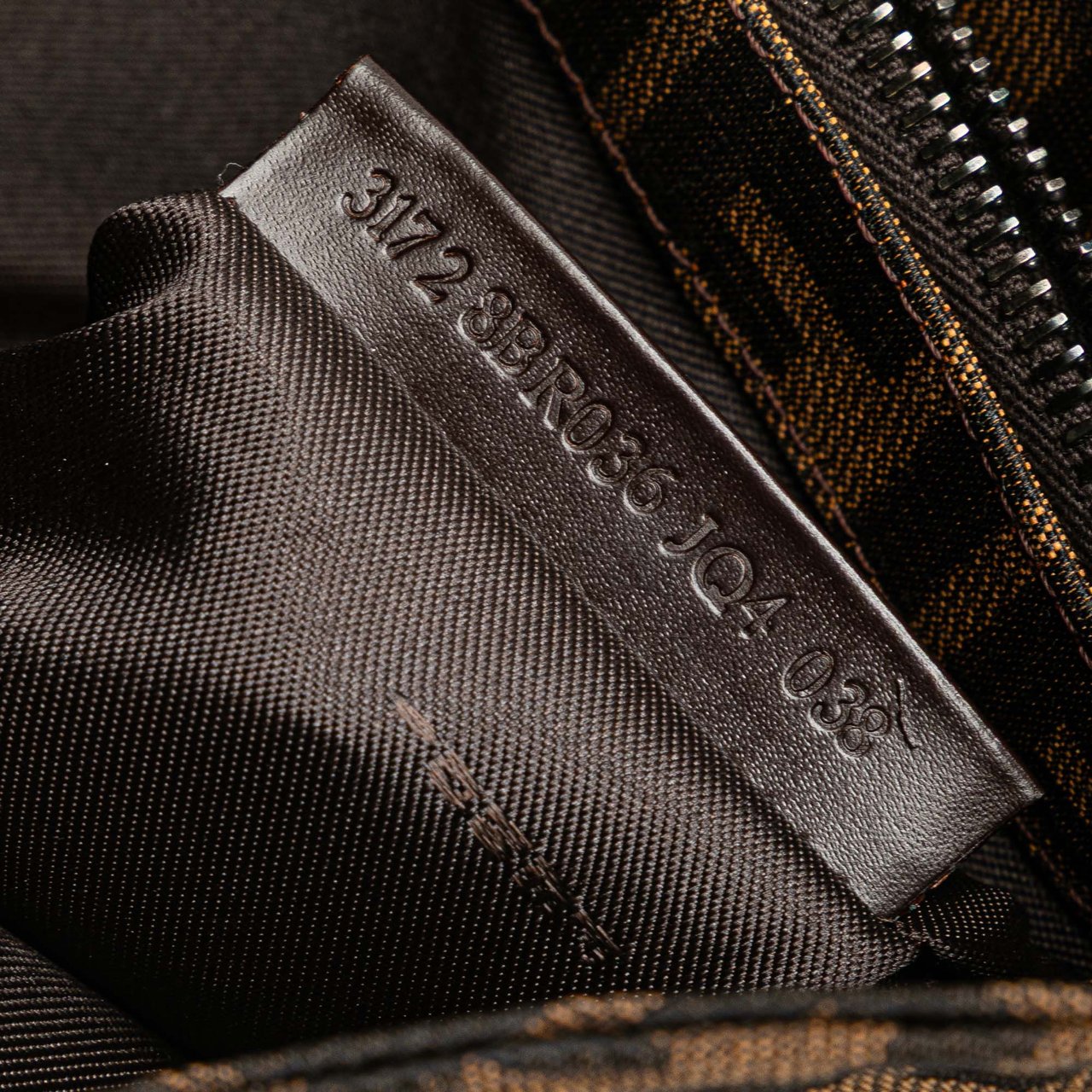 Fendi Zucca Canvas Shoulder Bag Bruin