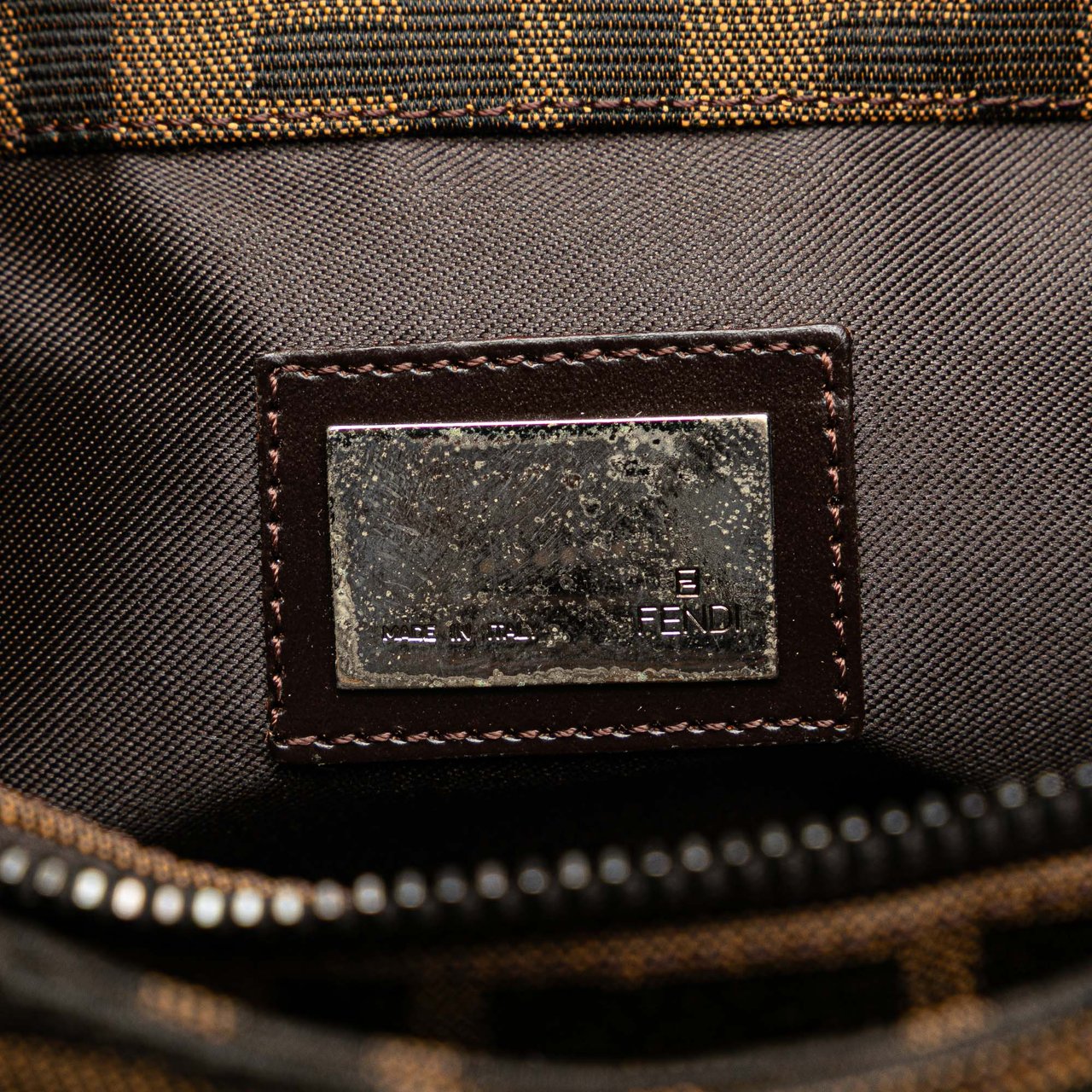 Fendi Zucca Canvas Shoulder Bag Bruin