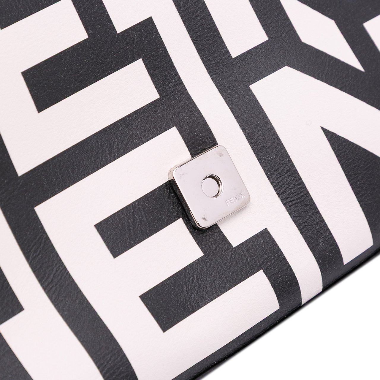 Fendi Marc Jacobs Nappa Vitello King Logo Print Baguette Phone Pouch Satchel Wit