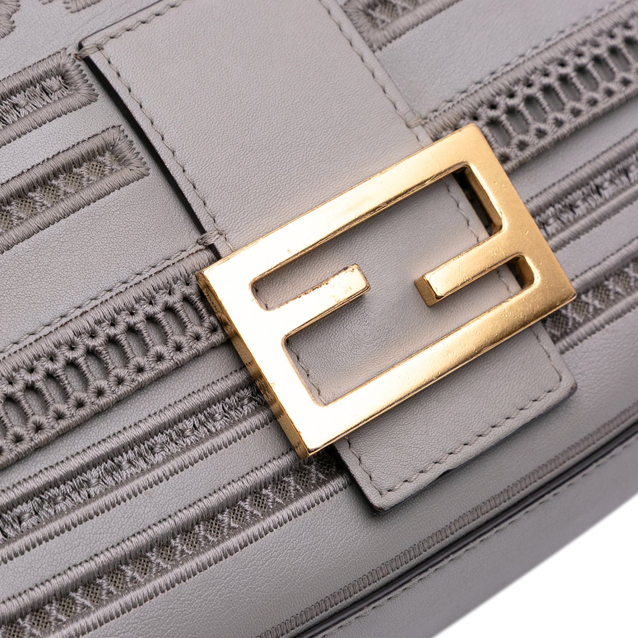 Fendi Embroidered Lace Leather Baguette Chain Grijs
