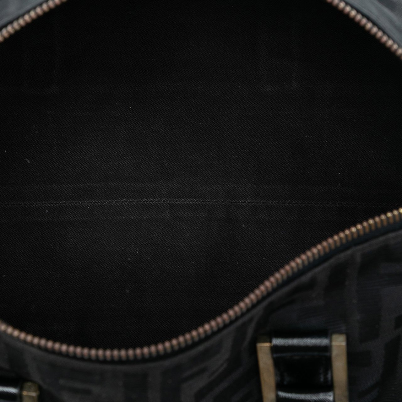 Fendi Zucca Canvas Boston Bag Zwart