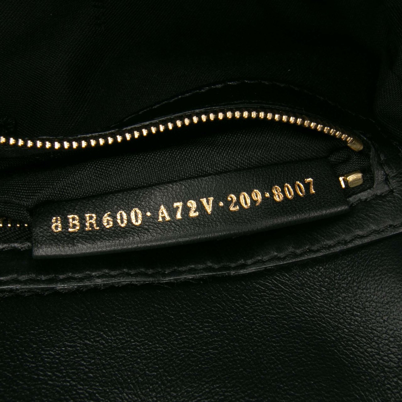 Fendi Zucca Embossed Leather Baguette Satchel Zwart