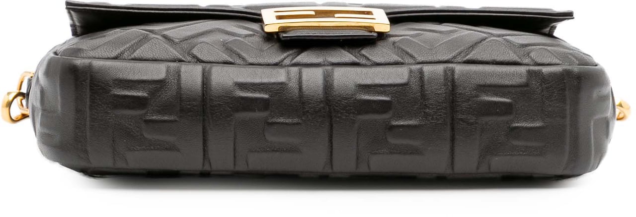 Fendi Zucca Embossed Leather Baguette Satchel Zwart