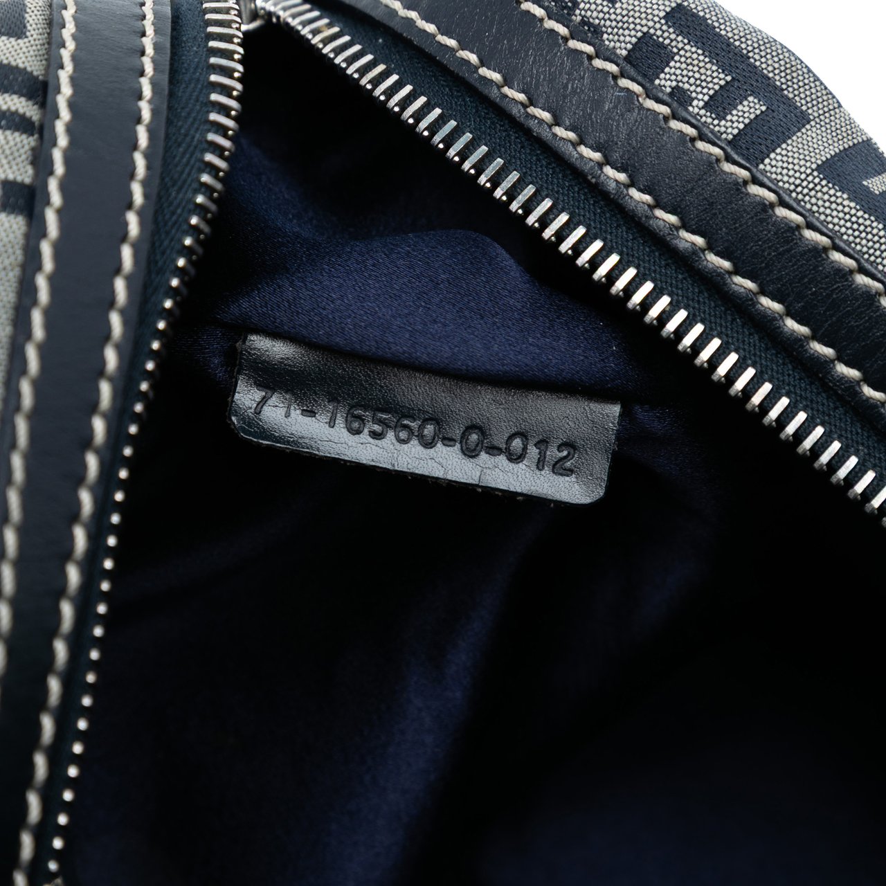 Fendi Zucchino Canvas Handbag Grijs