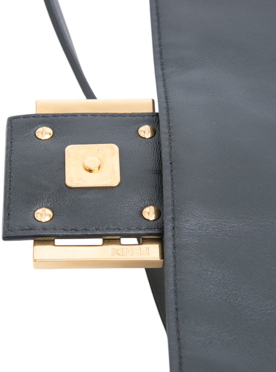 Fendi Large Zucca Embossed Leather Baguette Satchel Zwart