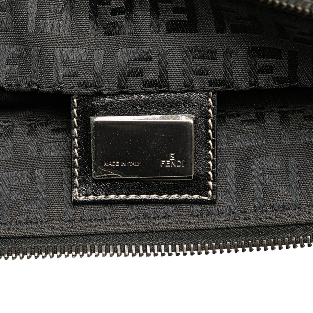 Fendi Zucchino Canvas Tote Zwart