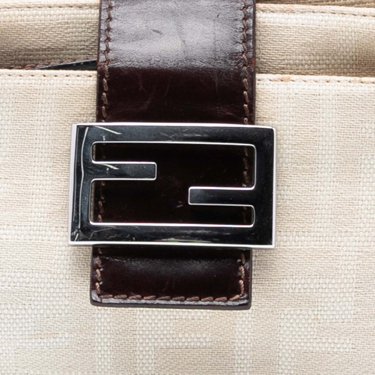 Fendi Zucca Canvas Shoulder Bag Bruin