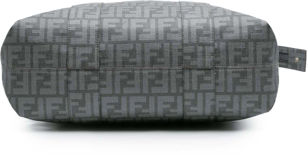 Fendi Zucca Spalmati Tote Grijs
