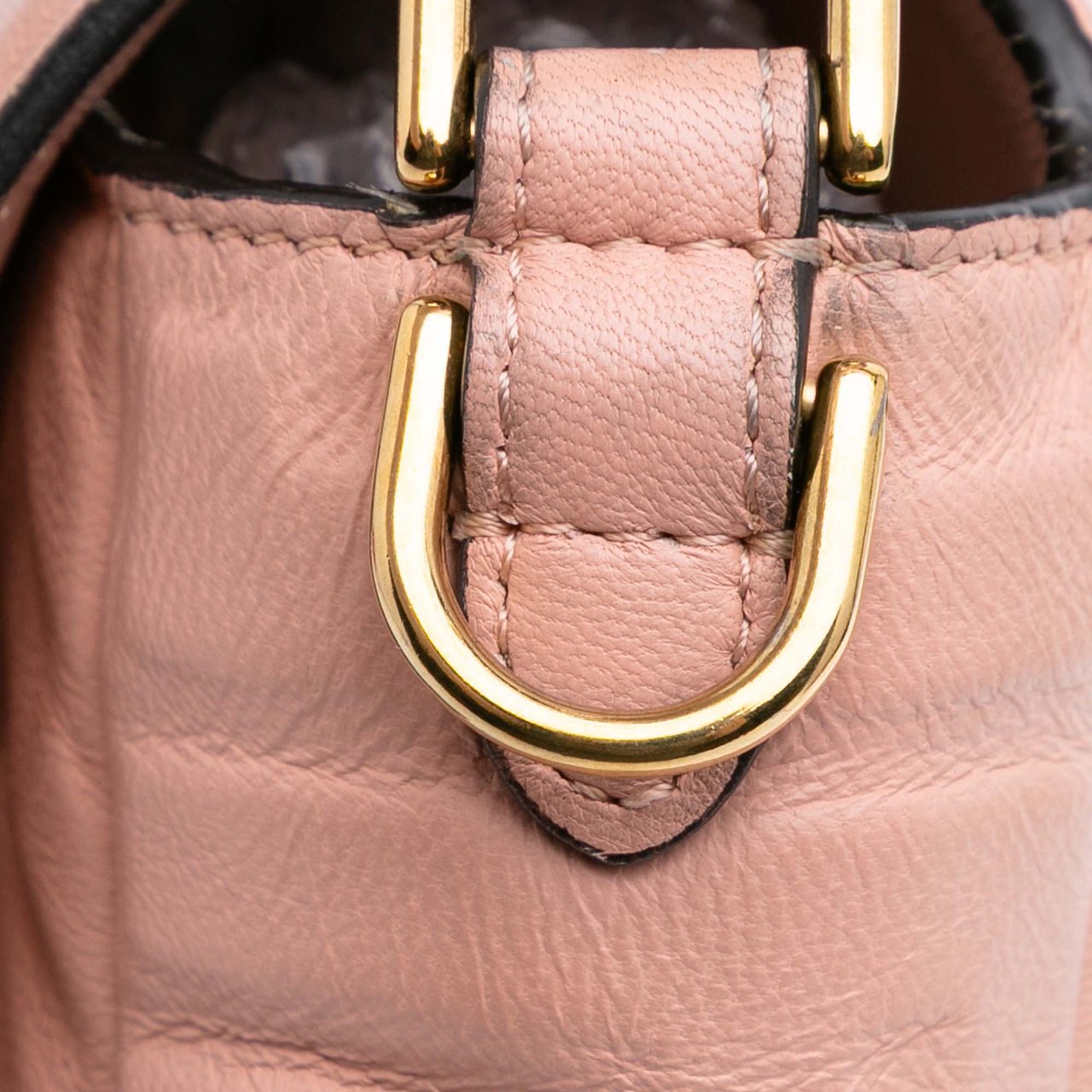 Fendi Zucca Embossed Leather Baguette Satchel Roze