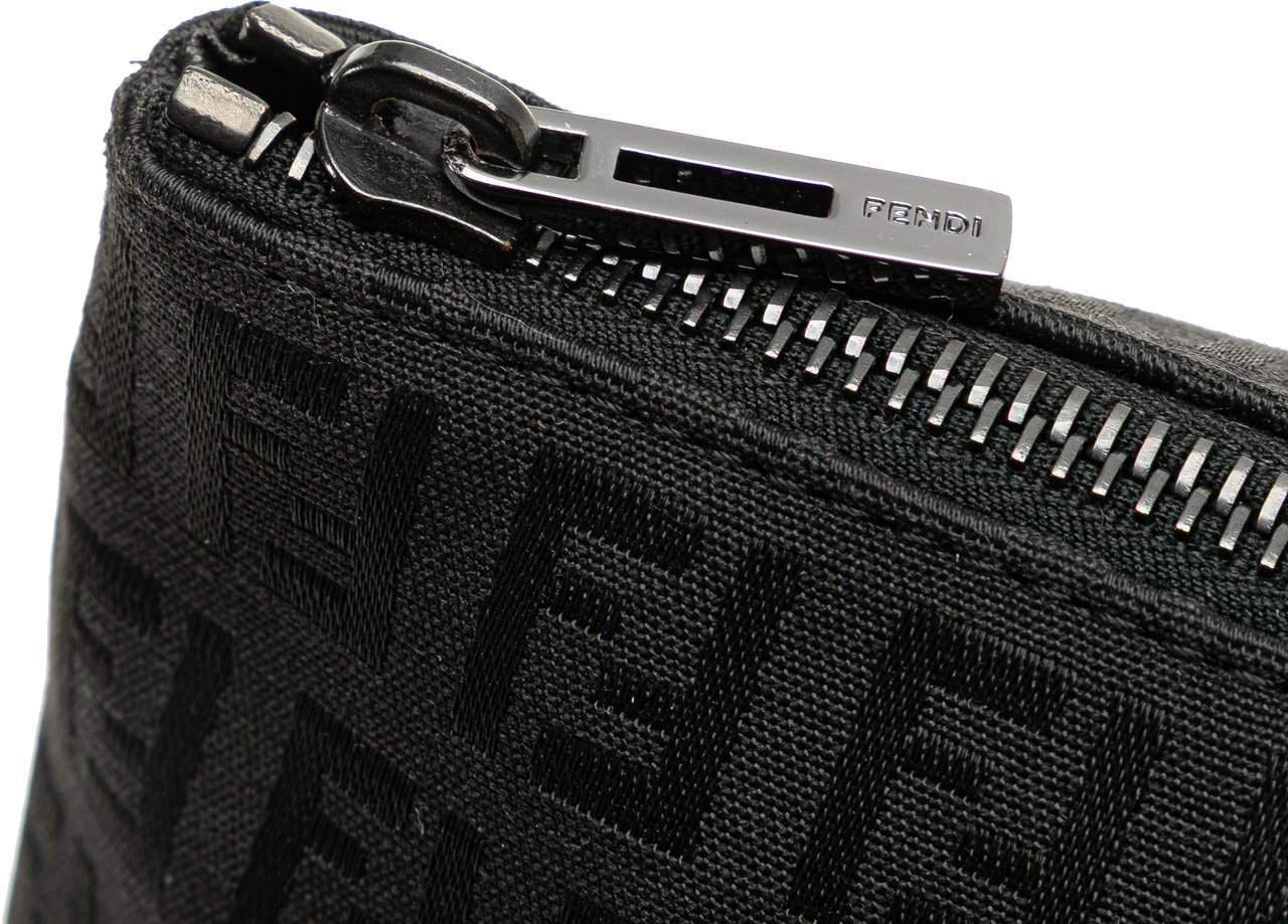 Fendi Zucchino Canvas Pouch Zwart