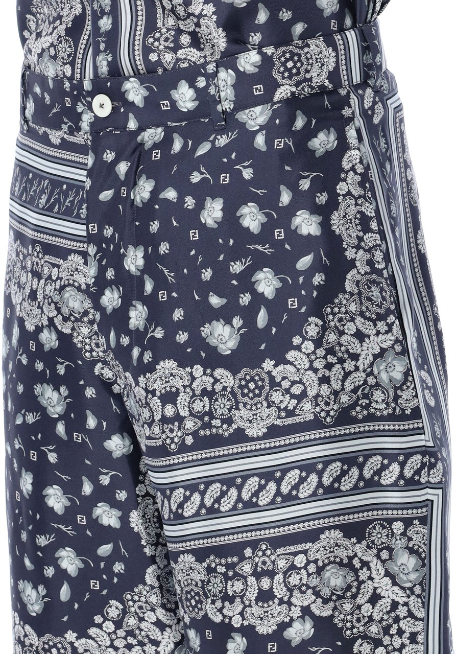 Fendi Silk shorts Blauw