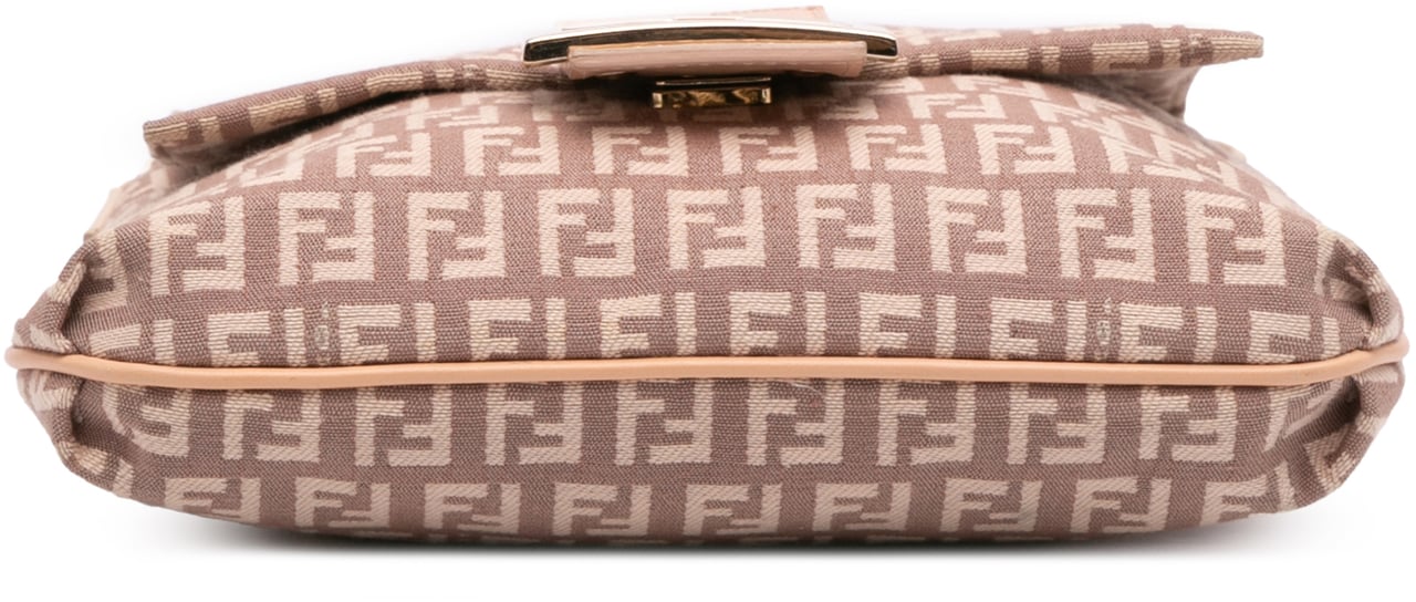 Fendi Zucchino Canvas Crossbody Roze