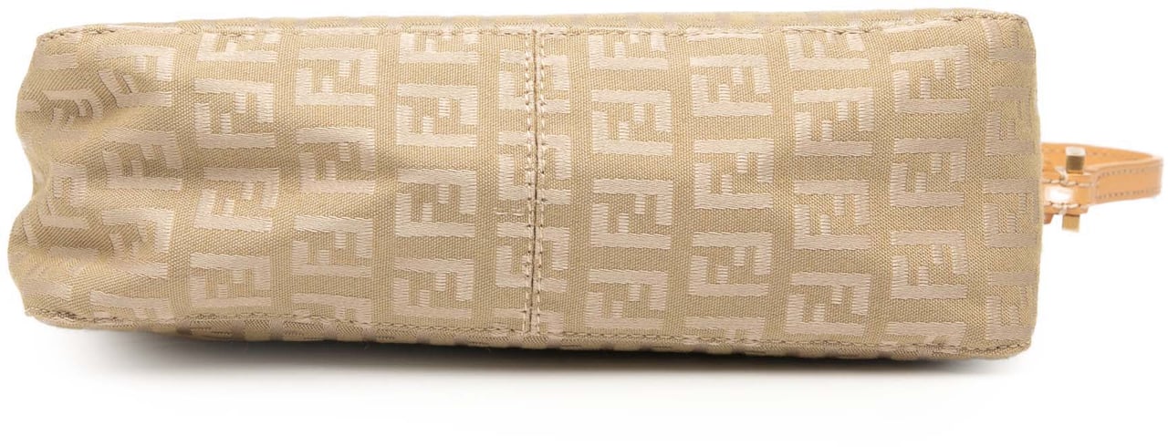 Fendi Zucchino Canvas Pochette Bruin