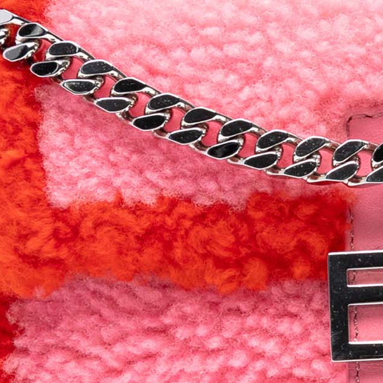 Fendi Micro Bicolor Shearling Baguette Satchel Roze