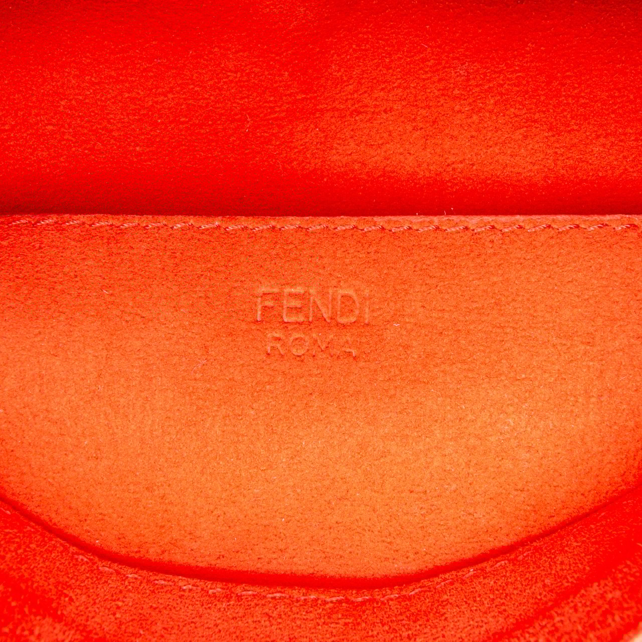Fendi Midi Chain Baguette Rood