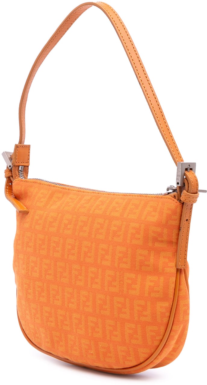 Fendi Zucchino Canvas Hobo Oranje