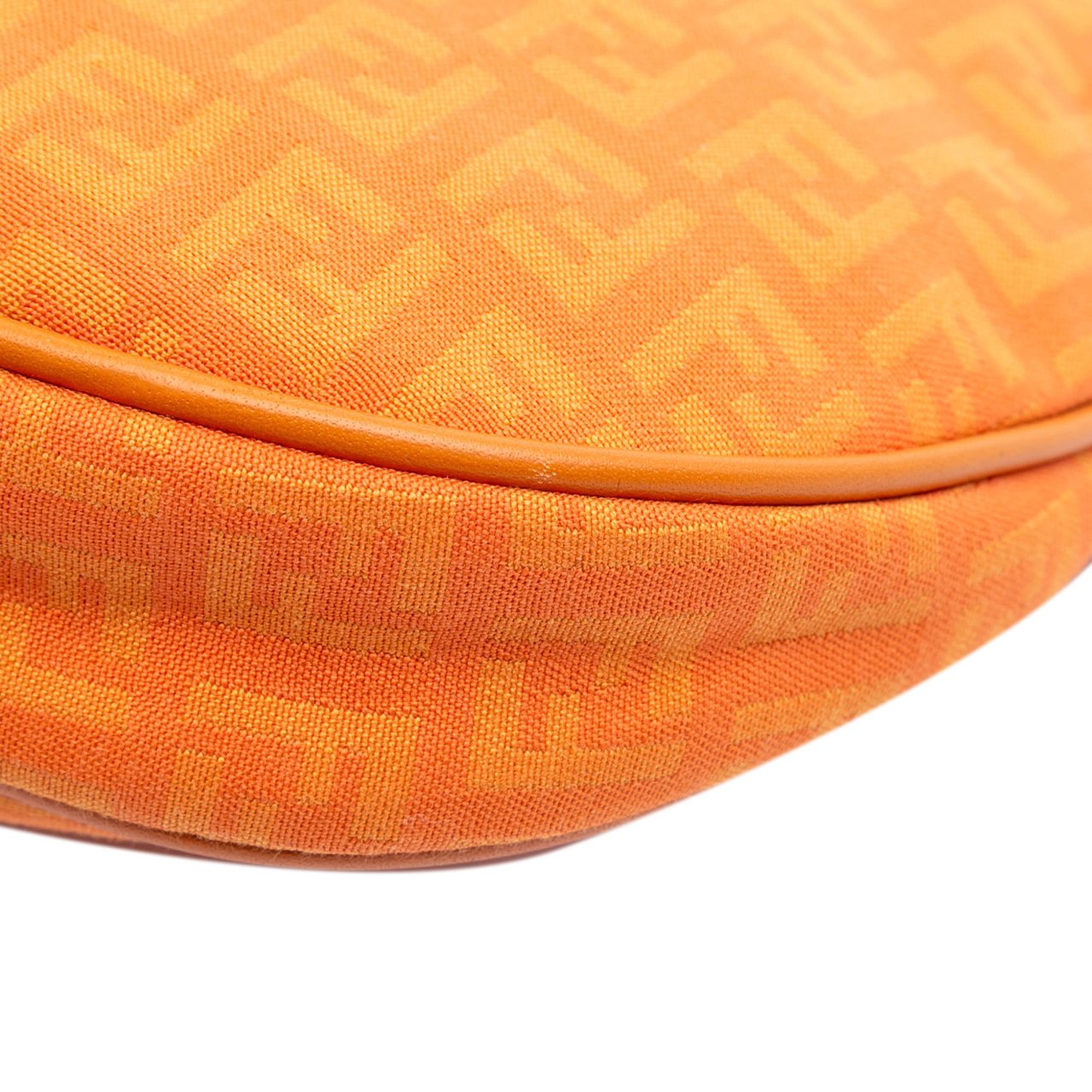Fendi Zucchino Canvas Hobo Oranje
