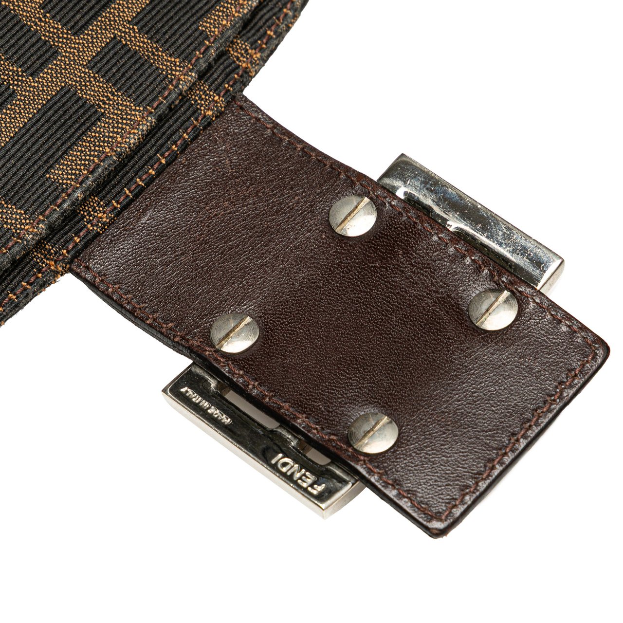 Fendi Zucca Canvas Shoulder Bag Bruin