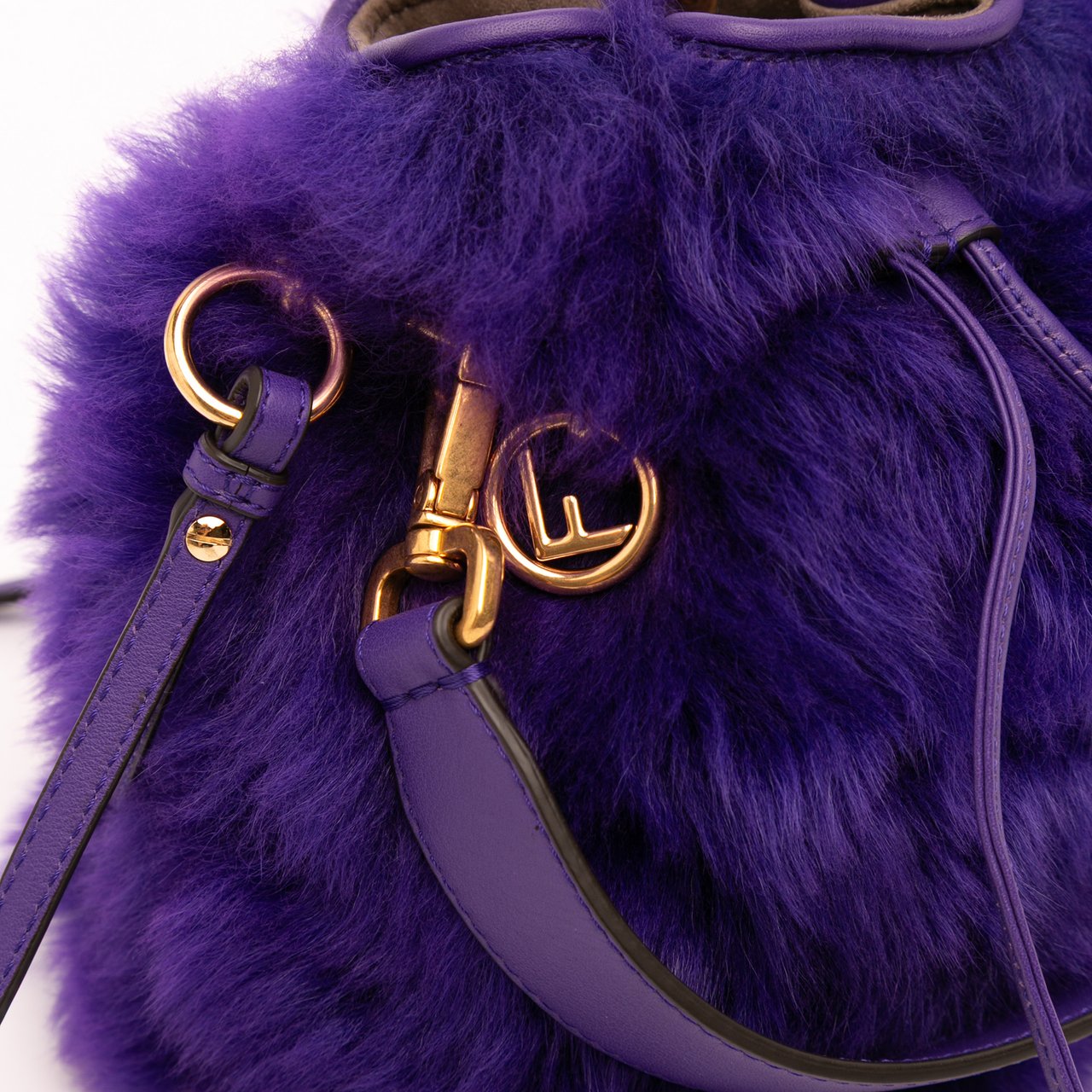 Fendi Mini Fur Mon Tresor Bucket Bag Paars