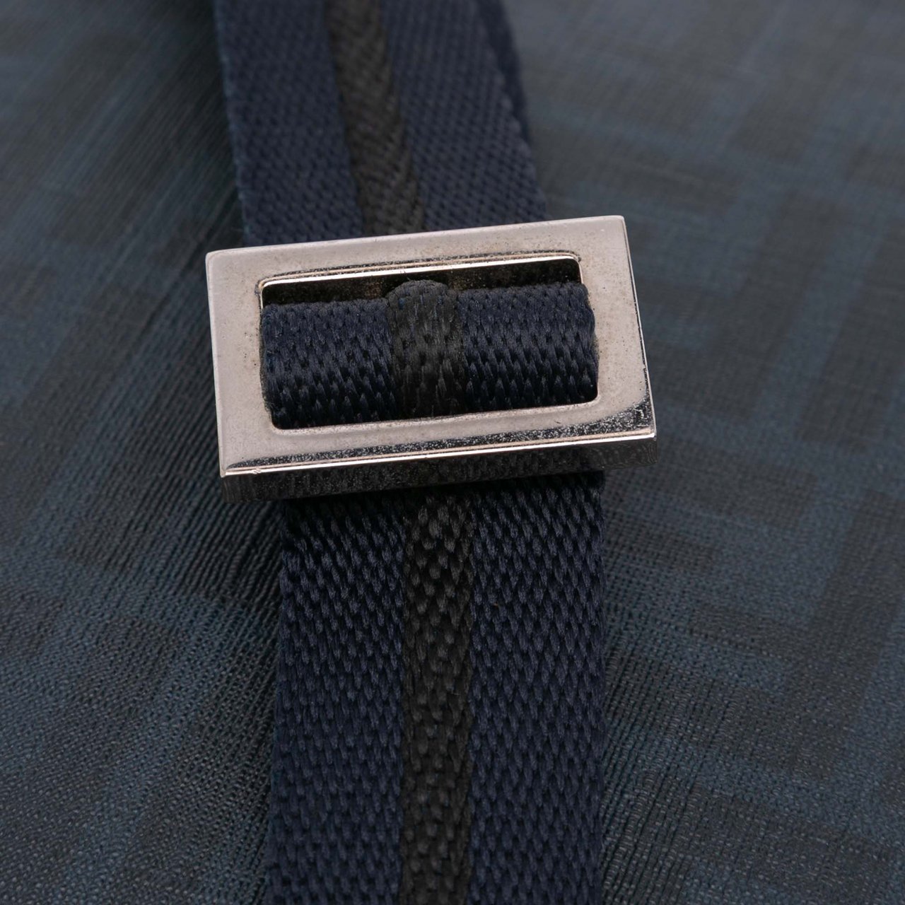 Fendi Zucca Coated Canvas Crossbody Zwart