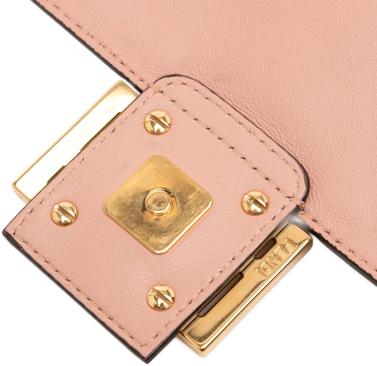 Fendi Zucca Embossed Leather Baguette Satchel Roze